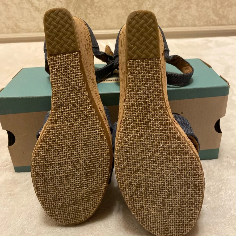 Toms material made